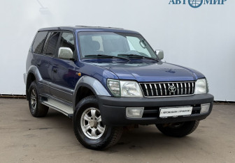 Подержанный автомобиль Toyota Land Cruiser Prado 2002 года (3 фото)