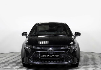 Подержанный автомобиль Toyota Corolla Sedan 2020 года (2 фото)