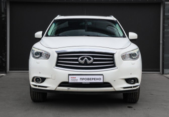 Подержанный автомобиль Infiniti JX 2013 года (2 фото)