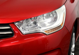 Подержанный автомобиль Citroen C4 Hatchback 2014 года (5 фото)