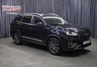 Подержанный автомобиль Chery Tiggo 8 Pro 2022 года (3 фото)