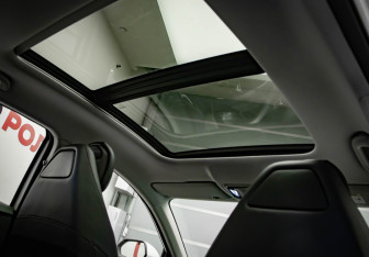 Подержанный автомобиль Changan Lamore 2023 года (26 фото)