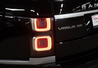 Подержанный автомобиль Land Rover Range Rover 2021 года (31 фото)