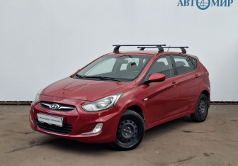 Подержанный автомобиль Hyundai Solaris Hatchback 2011 года (1 фото)