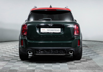 Подержанный автомобиль MINI Countryman 2020 года (6 фото)