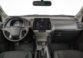 Подержанный автомобиль Toyota Land Cruiser Prado 2020 года (14 фото)