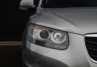 Подержанный автомобиль Hyundai Santa Fe 2010 года (18 фото)