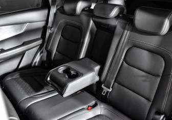 Подержанный автомобиль Chery Tiggo 8 2020 года (18 фото)