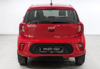 Подержанный автомобиль Kia Picanto 2022 года (6 фото)