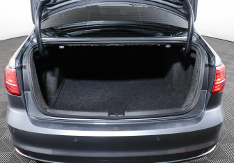 Подержанный автомобиль Volkswagen Jetta Sedan 2016 года (18 фото)
