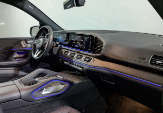 Подержанный автомобиль Mercedes-Benz GLE 2021 года (13 фото)