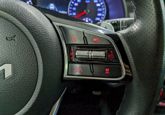 Подержанный автомобиль Kia Cerato Sedan 2021 года (29 фото)