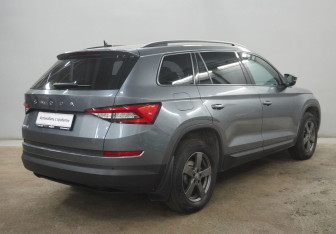 Подержанный автомобиль Skoda Kodiaq 2021 года (8 фото)
