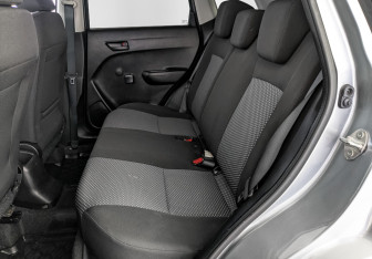 Подержанный автомобиль Suzuki Vitara 2022 года (18 фото)