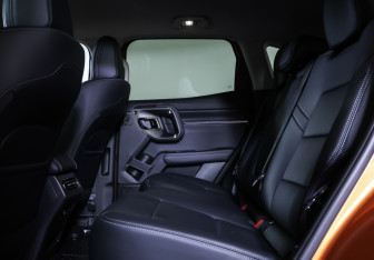 Подержанный автомобиль Haval H7 2025 года (12 фото)