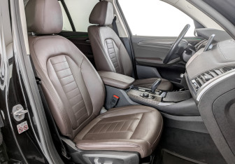 Подержанный автомобиль BMW X3 2019 года (24 фото)