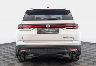 Подержанный автомобиль Changan CS35PLUS 2024 года (6 фото)