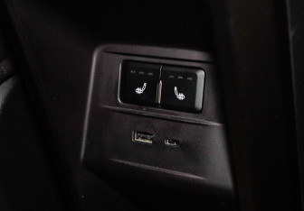 Подержанный автомобиль Jaecoo J7 2023 года (31 фото)