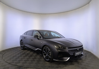 Подержанный автомобиль Voyah Passion 2025 года (3 фото)