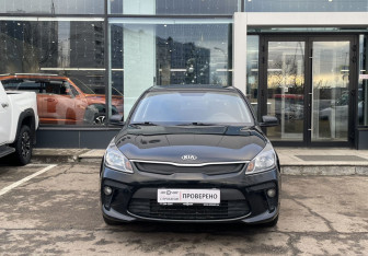 Подержанный автомобиль Kia Rio Sedan 2018 года (2 фото)