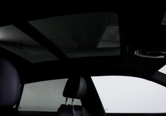 Подержанный автомобиль Audi Q8 2021 года (18 фото)