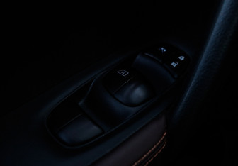 Подержанный автомобиль Nissan X-Trail 2020 года (13 фото)