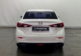 Подержанный автомобиль Mazda 3 Sedan 2014 года (5 фото)