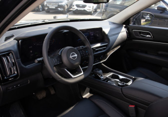 Новый Nissan Pathfinder 2026 (8 фото)