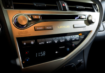 Подержанный автомобиль Lexus RX 2013 года (27 фото)