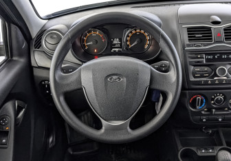 Подержанный автомобиль LADA (ВАЗ) Granta Liftback 2024 года (22 фото)