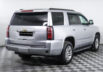 Подержанный автомобиль Chevrolet Tahoe 2016 года (3 фото)