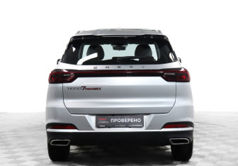 Подержанный автомобиль Chery Tiggo 7 Pro Max 2023 года (6 фото)