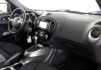 Подержанный автомобиль Nissan Juke 2017 года (13 фото)