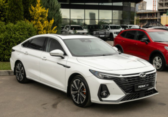Подержанный автомобиль Chery Arrizo 8 2023 года (2 фото)