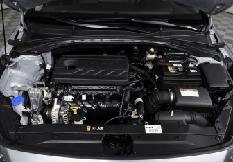 Подержанный автомобиль Kia Ceed Hatchback 2022 года (9 фото)