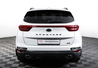 Подержанный автомобиль Kia Sportage 2021 года (6 фото)