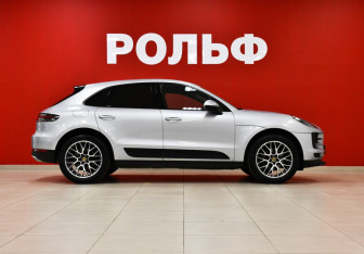 Подержанный автомобиль Porsche Macan 2019 года (4 фото)