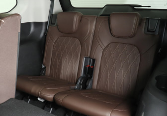 Подержанный автомобиль Exeed VX 2023 года (23 фото)