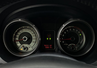 Подержанный автомобиль Mitsubishi Pajero 2013 года (27 фото)