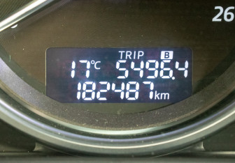 Подержанный автомобиль Mazda CX-5 2013 года (13 фото)