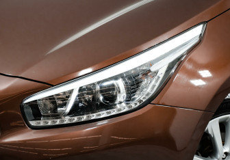 Подержанный автомобиль Kia Ceed Hatchback 2013 года (7 фото)