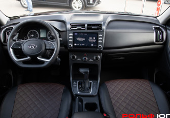 Подержанный автомобиль Hyundai Creta 2021 года (11 фото)