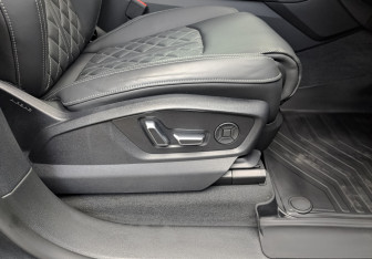 Подержанный автомобиль Audi SQ8 2024 года (29 фото)