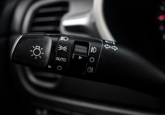 Подержанный автомобиль Kia Rio Sedan 2020 года (16 фото)