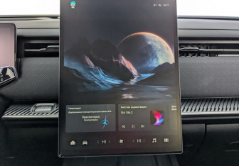 Подержанный автомобиль Jaecoo J7 2024 года (29 фото)