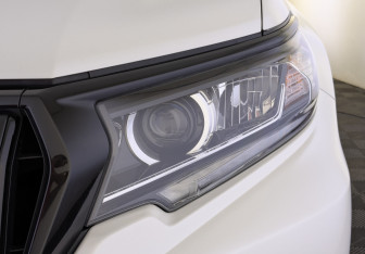 Подержанный автомобиль Toyota Land Cruiser Prado 2021 года (11 фото)