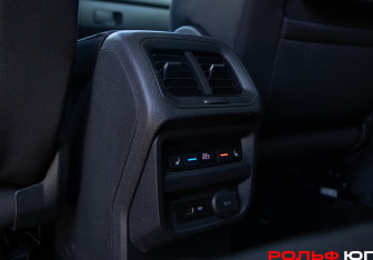 Подержанный автомобиль Volkswagen Tiguan 2019 года (13 фото)