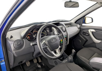 Подержанный автомобиль LADA (ВАЗ) Largus Wagon 2022 года (16 фото)