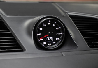 Подержанный автомобиль Porsche Cayenne 2021 года (19 фото)