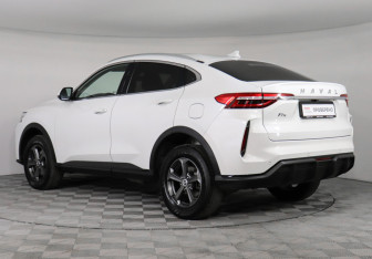 Подержанный автомобиль Haval F7x 2022 года (7 фото)